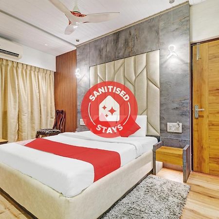 Oyo 80762 Hotel New Mini Mahal Turambhe Esterno foto