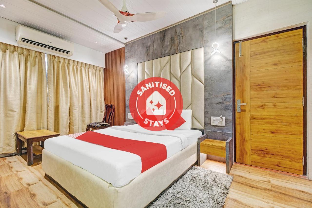 Oyo 80762 Hotel New Mini Mahal Turambhe Esterno foto