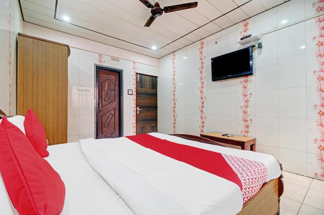 Oyo 80762 Hotel New Mini Mahal Turambhe Esterno foto